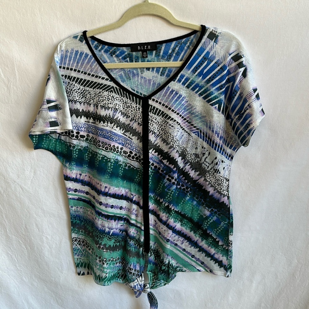 B.L.E.U. print top with front tie, size M